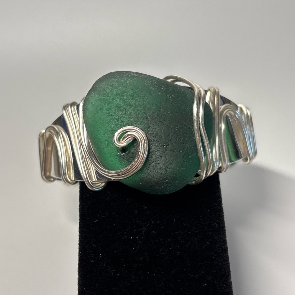 Handmade Sea Glass Cuff Bracelet Wire Wrapped Silver Tone Artisan Boho